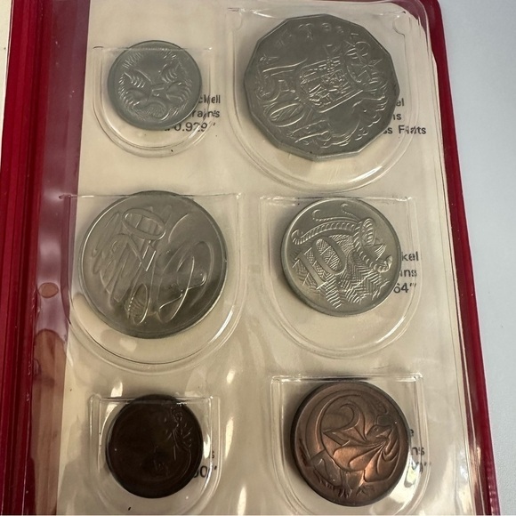 Vintage 1971 Royal Australian Mint Coin Set – Wildlife Design – Uncirculated - Picture 2 of 16